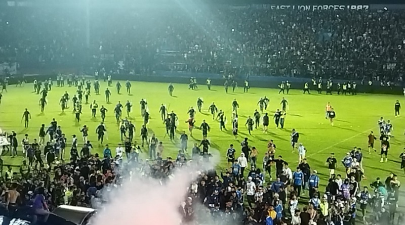 riot in football match in Indonesia