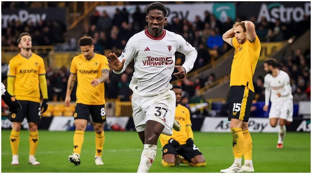 Kobbie-Mainoo-with-his-cold-celebration-against-Wolves.